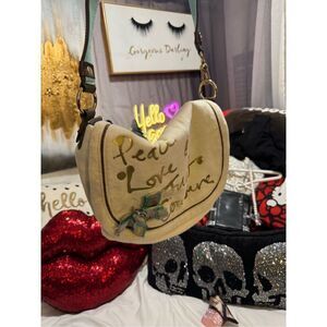Vintage OG juicy couture (love peace) white crossbody/shoulder bag pocketbook